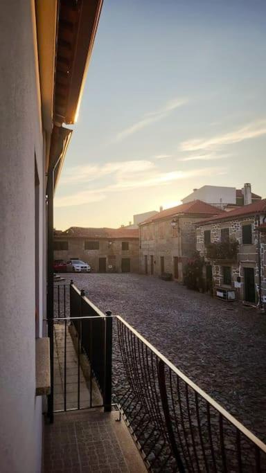 Casa Da Praca Vila Freixo de Numao Exterior foto